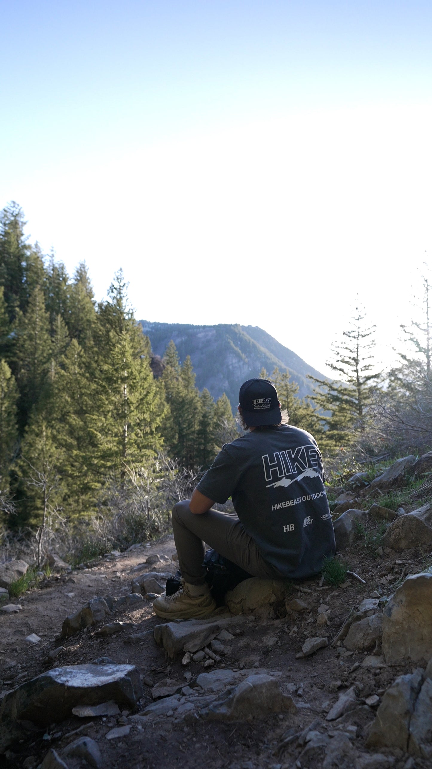 HIKE T-Shirt - Faded Black